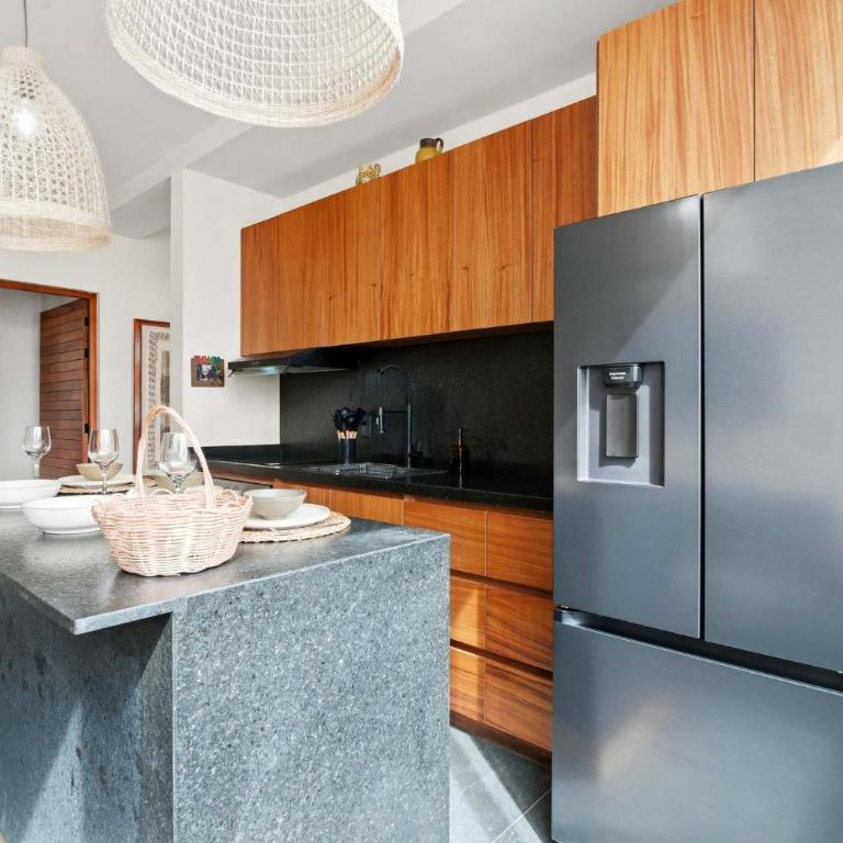 Penthouse with Rooftop Plunge Pool - Distant Ocean - Apartamento - 23