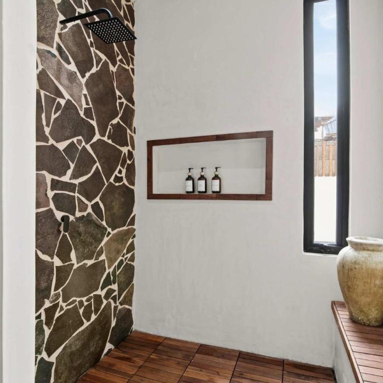 Penthouse with Rooftop Plunge Pool - Distant Ocean - Apartamento - 45