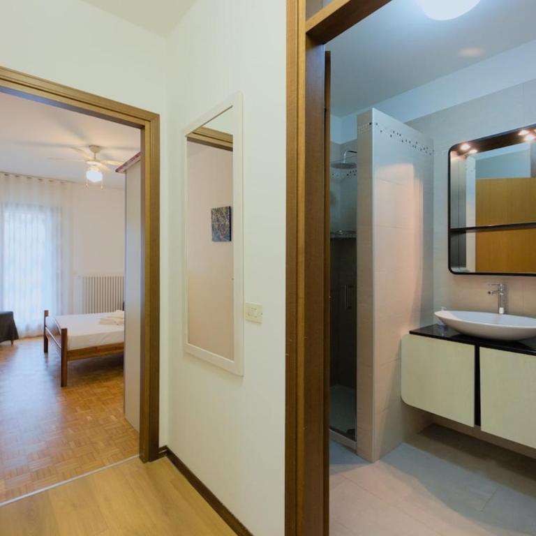 Trilocale alle porte di Udine con ampio terrazzo - Appartamento con 1 Camera da Letto - 9