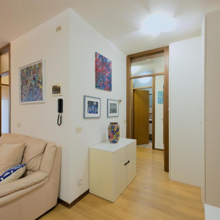 Trilocale alle porte di Udine con ampio terrazzo - Appartamento con 1 Camera da Letto - 13