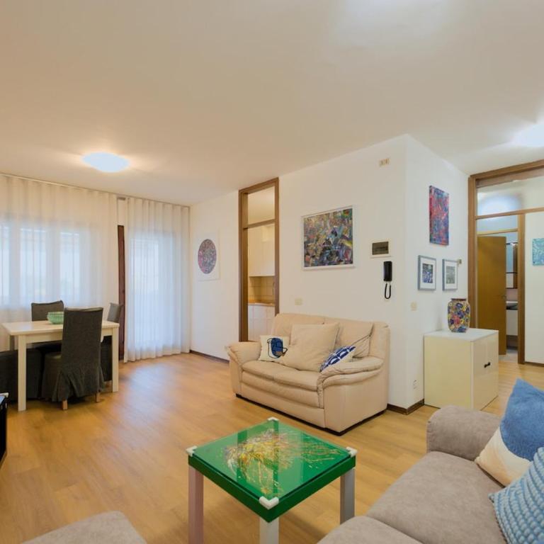 Trilocale alle porte di Udine con ampio terrazzo - Appartamento con 1 Camera da Letto - 15