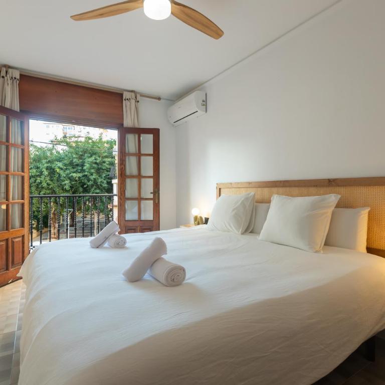 Villa privada con barbacoa y patio cerca de la playa Torremolinos - Casa de 3 dormitorios - 24