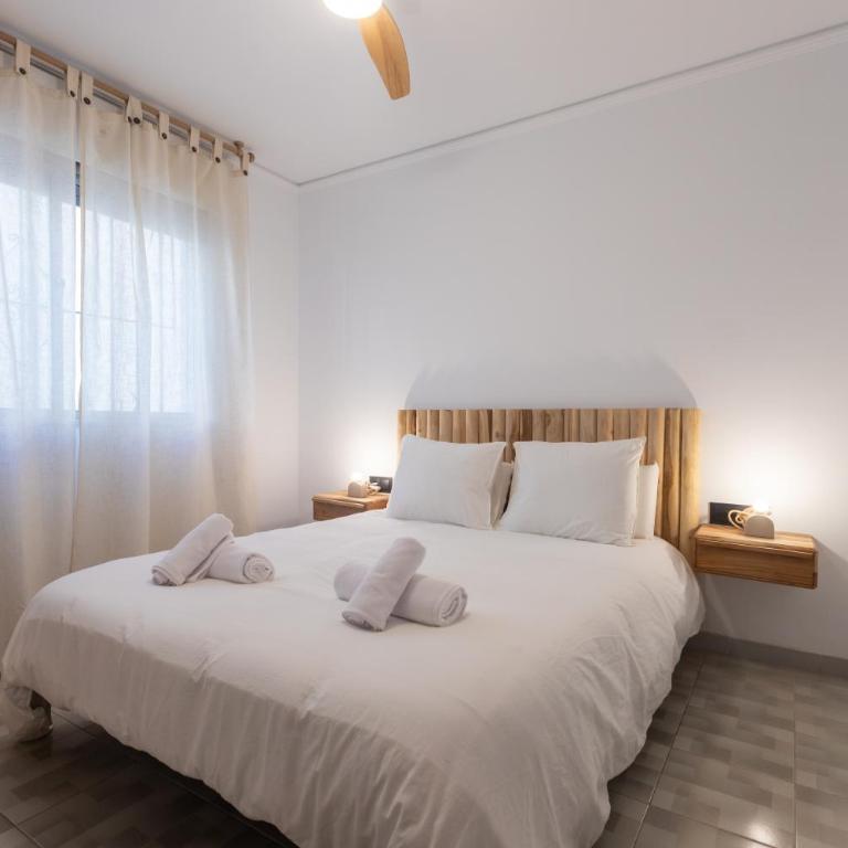 Villa privada con barbacoa y patio cerca de la playa Torremolinos - Casa de 3 dormitorios - 30
