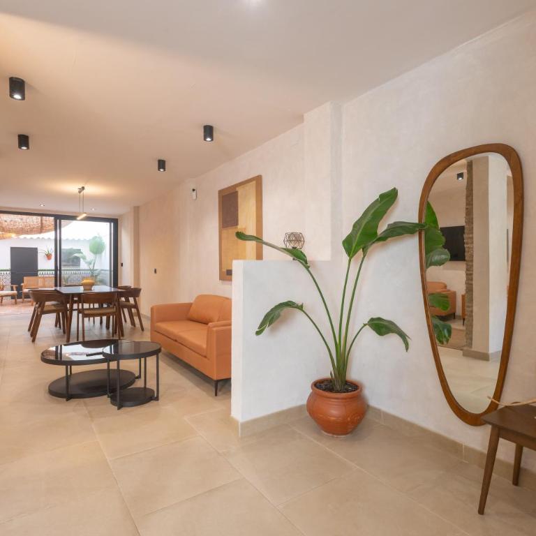 Villa privada con barbacoa y patio cerca de la playa Torremolinos - Casa de 3 dormitorios - 18