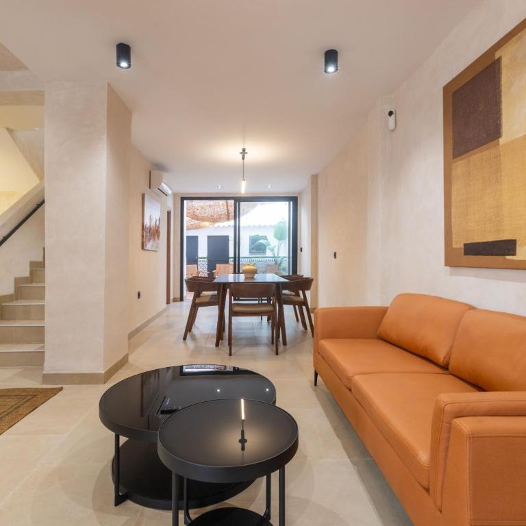 Villa privada con barbacoa y patio cerca de la playa Torremolinos - Casa de 3 dormitorios - 5