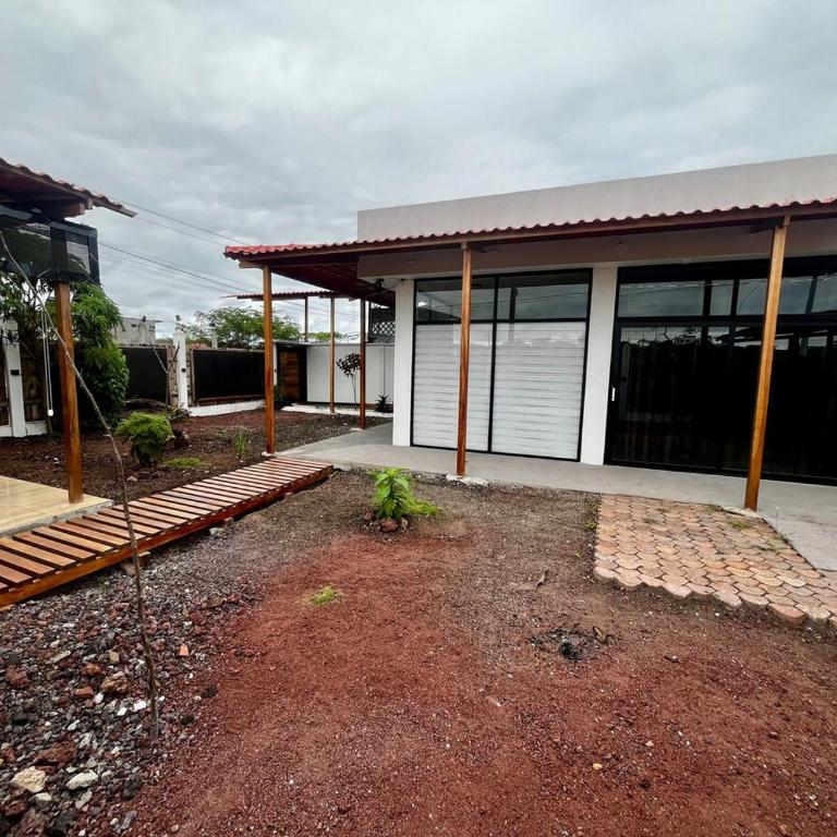 Imagination Studio Home - One-Bedroom Villa - 12