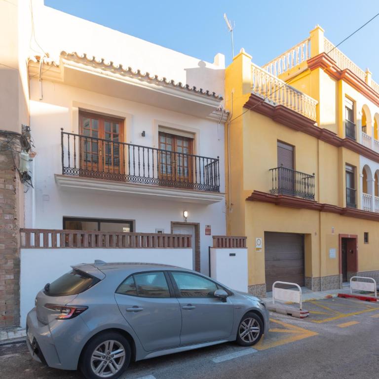 Villa privada con barbacoa y patio cerca de la playa Torremolinos - Casa de 3 dormitorios - 38