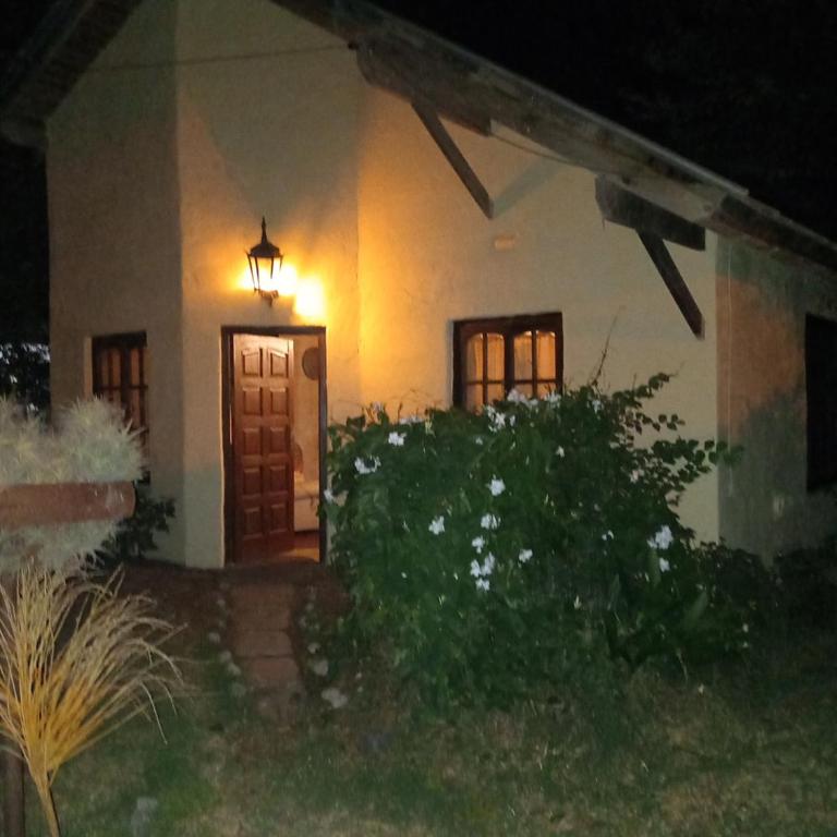 Casa amplia monoambiente estilo rústica - Casa con 1 dormitorio - 1