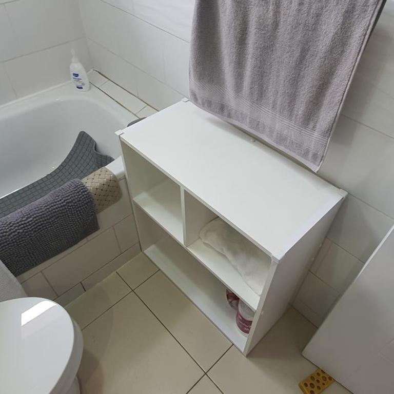 Detached house on the second floor - Two-Bedroom Apartment - 6