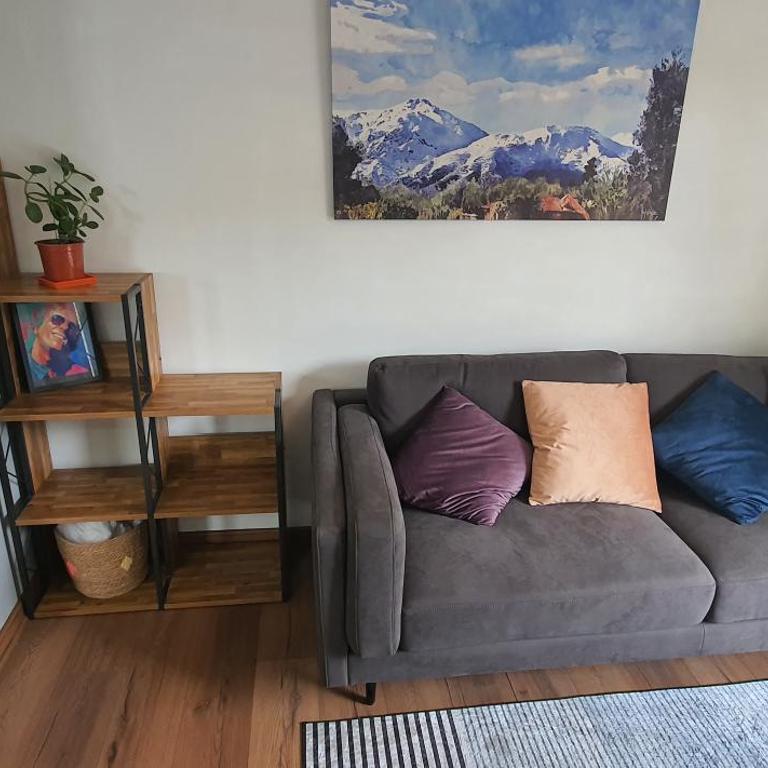 Detached house on the second floor - Two-Bedroom Apartment - 30
