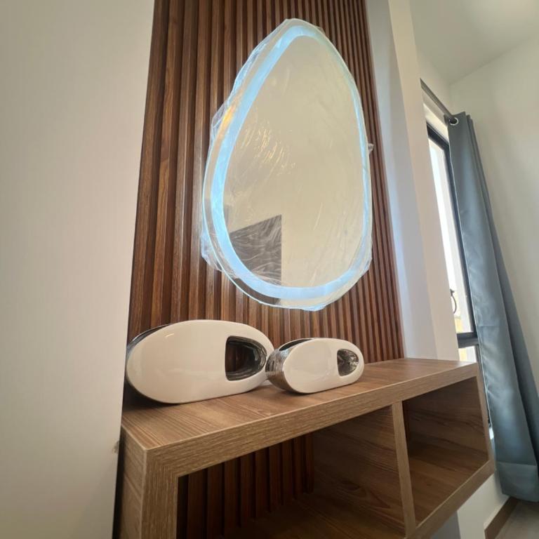 Suite Miramar 4 vista lateral al mar - One-Bedroom Apartment - 5