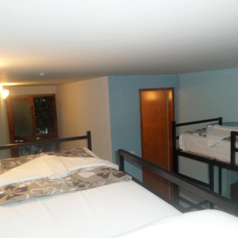 Guesthouse Titi Mostar - Budget Quadruple Room - 6