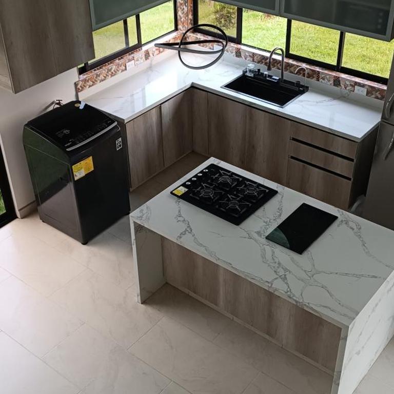 Villa Adelaida - Three-Bedroom Apartment - 3