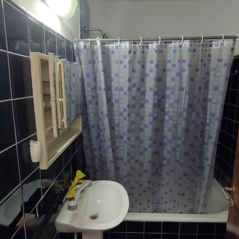 Don Brown - One-Bedroom Apartment - 12