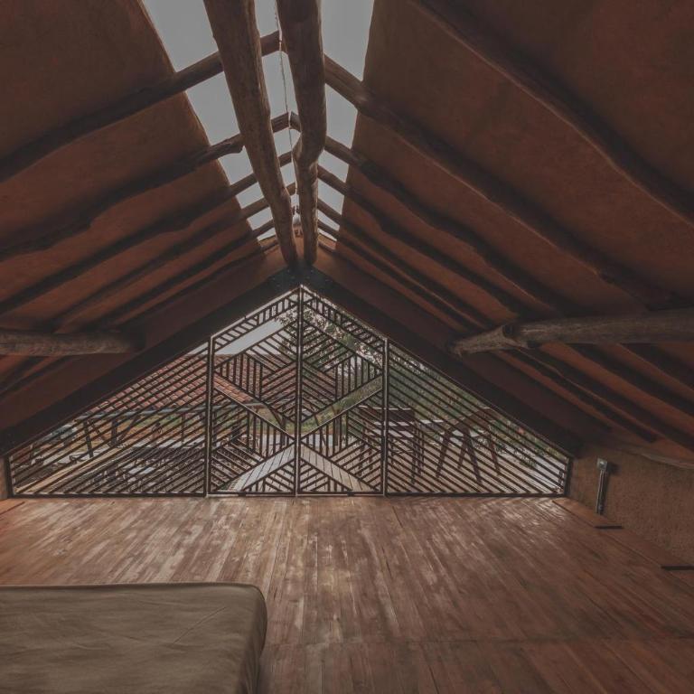 Hotel Ambil - Family Room with Mountain View - 1