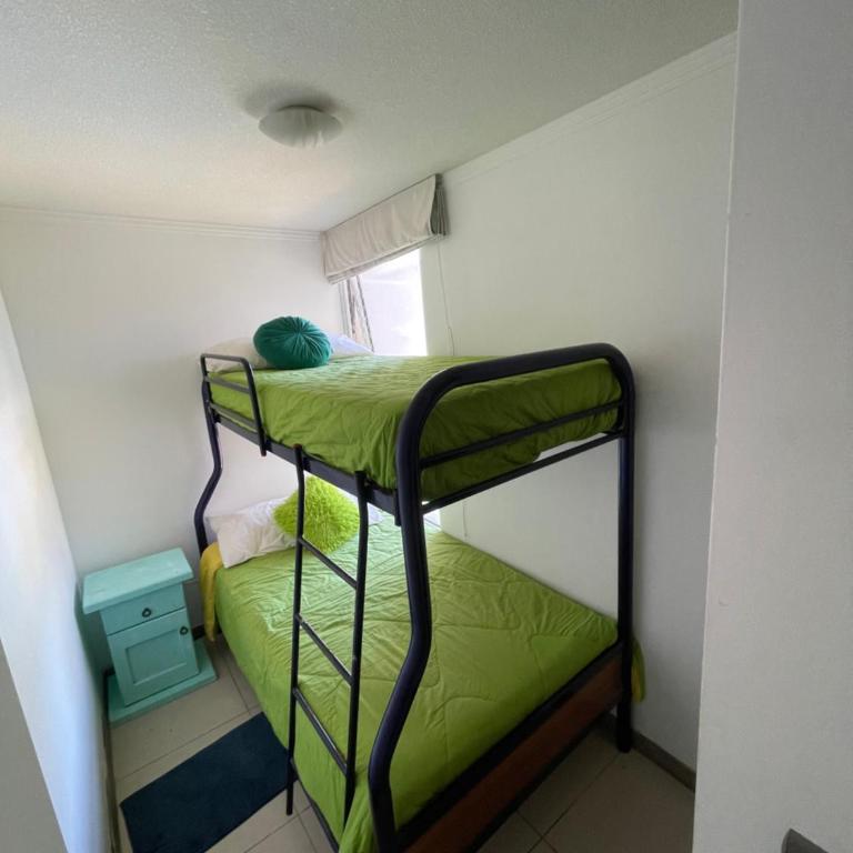 Como departamento Familiar , condominio cerrado y vigilancia - Three-Bedroom Apartment with Balcony - 3