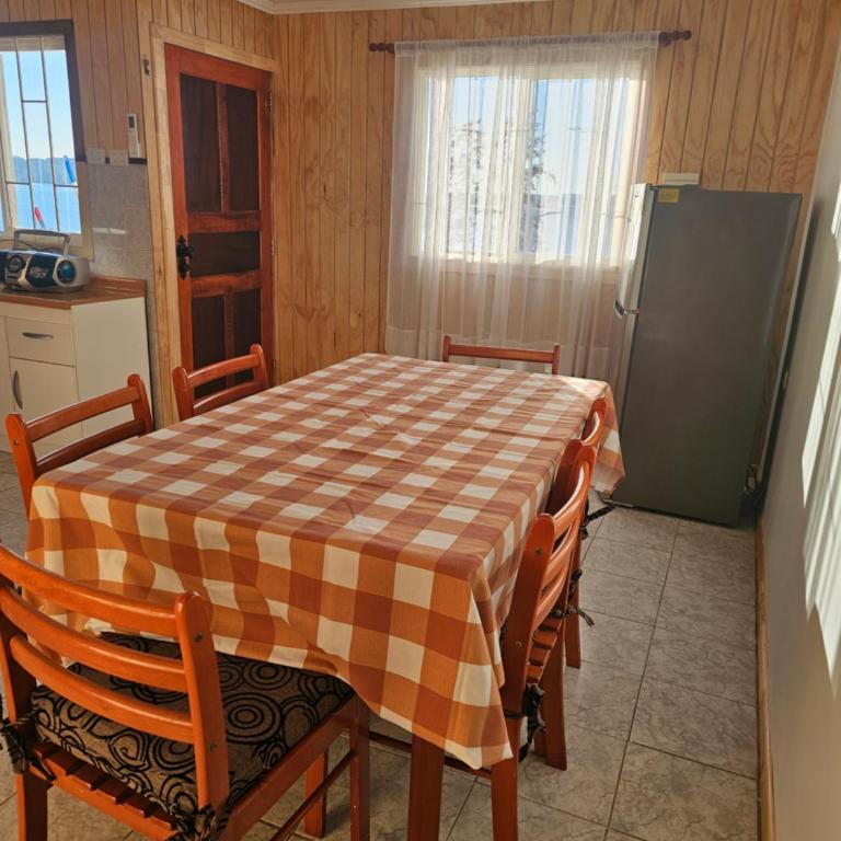 Lago Ranco, cabaña orilla de lago - Two-Bedroom House - 6