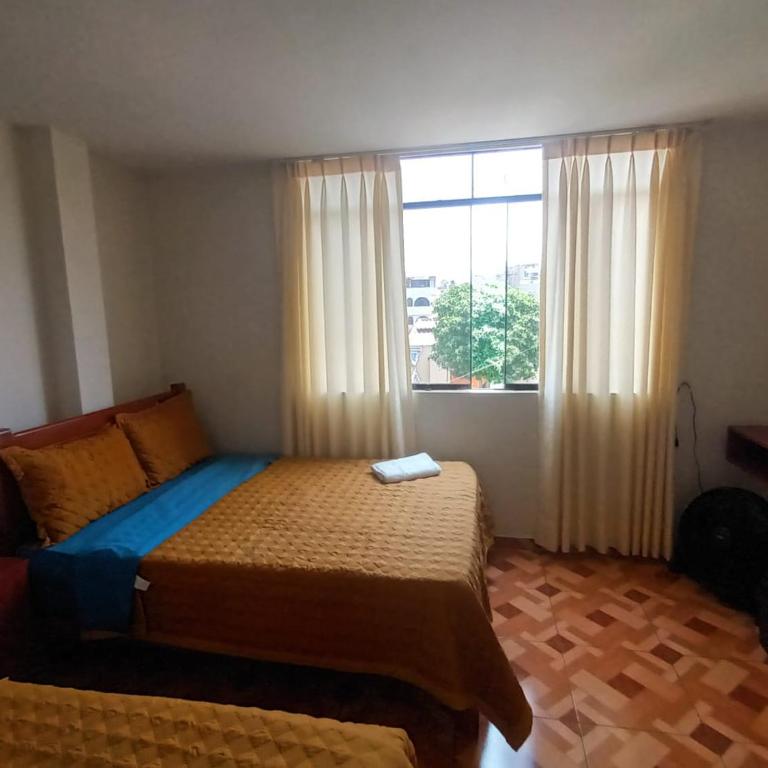 Across from Lima Airport - Free Pickup Only - A y J Familia - Habitación Doble con baño compartido - 5