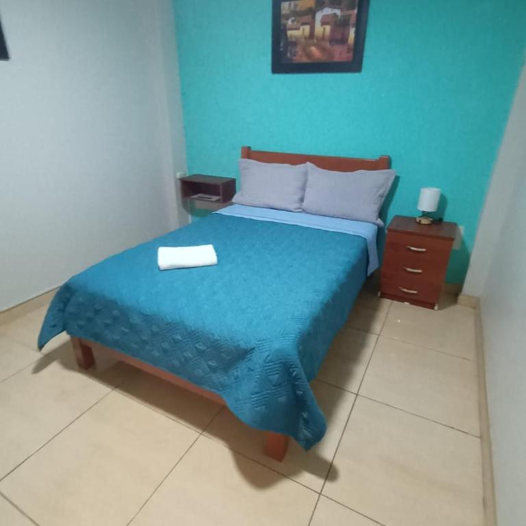 Across from Lima Airport - Free Pickup Only - A y J Familia - Habitación Superior - 1 cama grande - 6