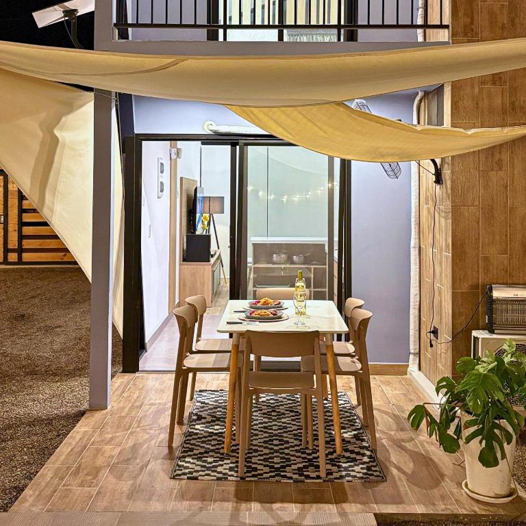 Tiny House con Piscina Privada, AC and Starlink - Casa con 1 dormitorio - 22