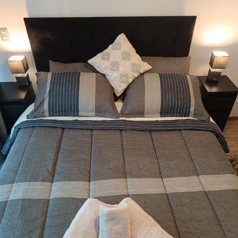 Santiago Centro 2H 2B full equipado y WiFie TV - Two-Bedroom Apartment - 14