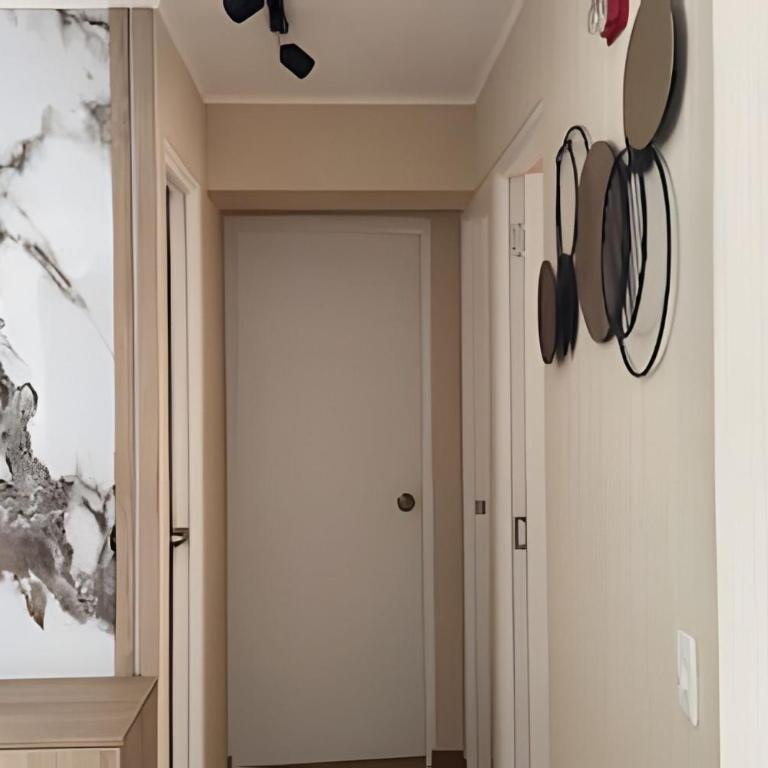 New & Spacious Apartment in Lince - Three-Bedroom Apartment - 19