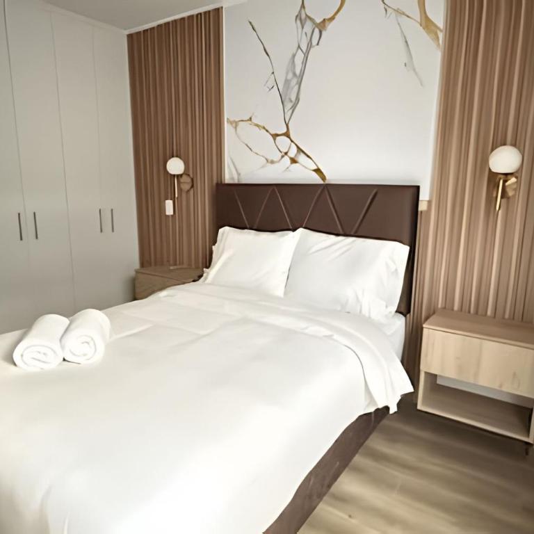 New & Spacious Apartment in Lince - Three-Bedroom Apartment - 43