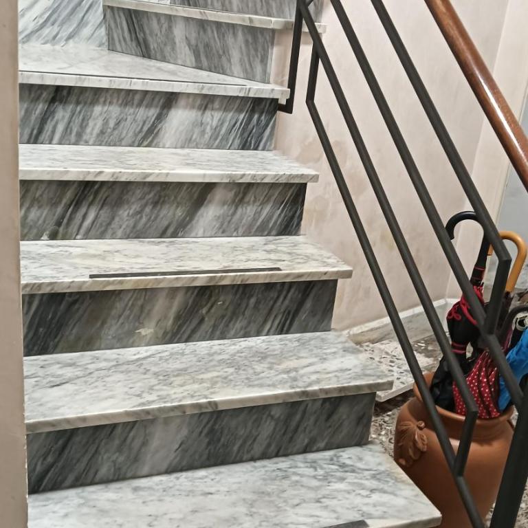Casa Vacanza LA ROSA - Appartamento con 2 Camere da Letto - 7