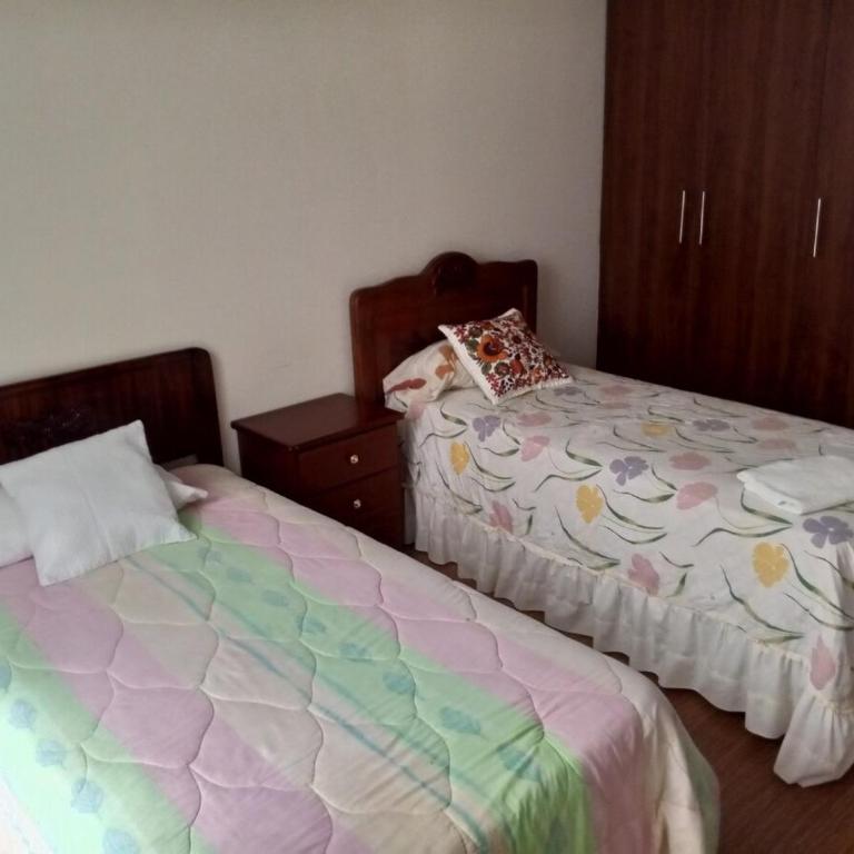 Panoramic view of Quito's north side - Three-Bedroom Apartment - 42