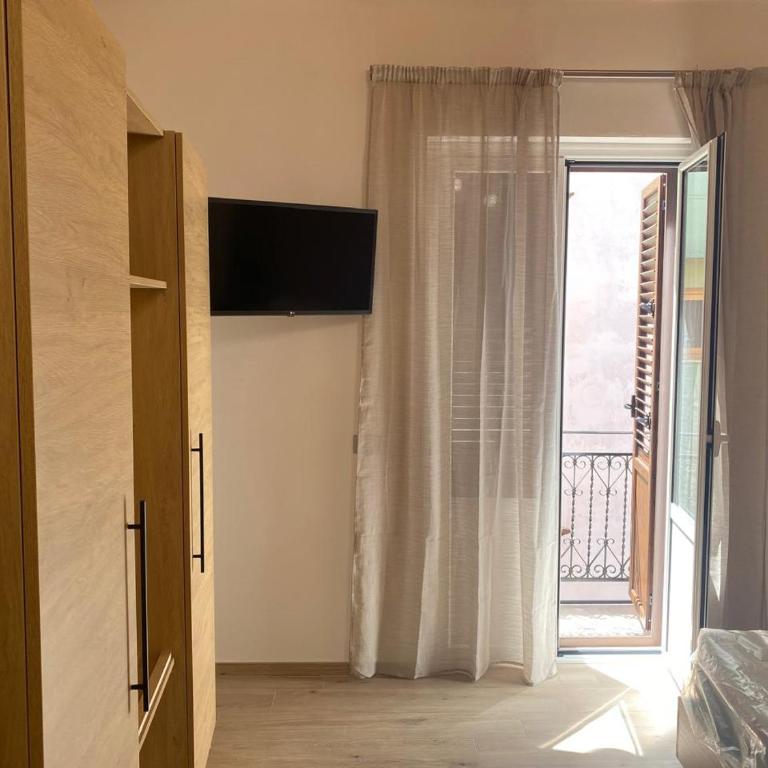 Casa Rubino - Appartamento con 2 Camere da Letto - 2