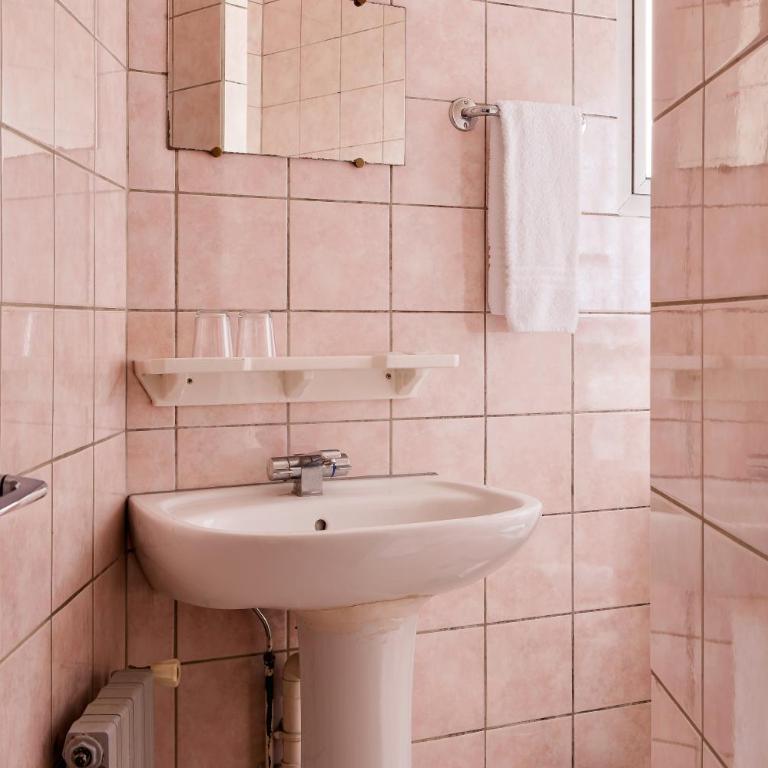 Hôtel de la Comète - Chambre Double Supérieure - 3