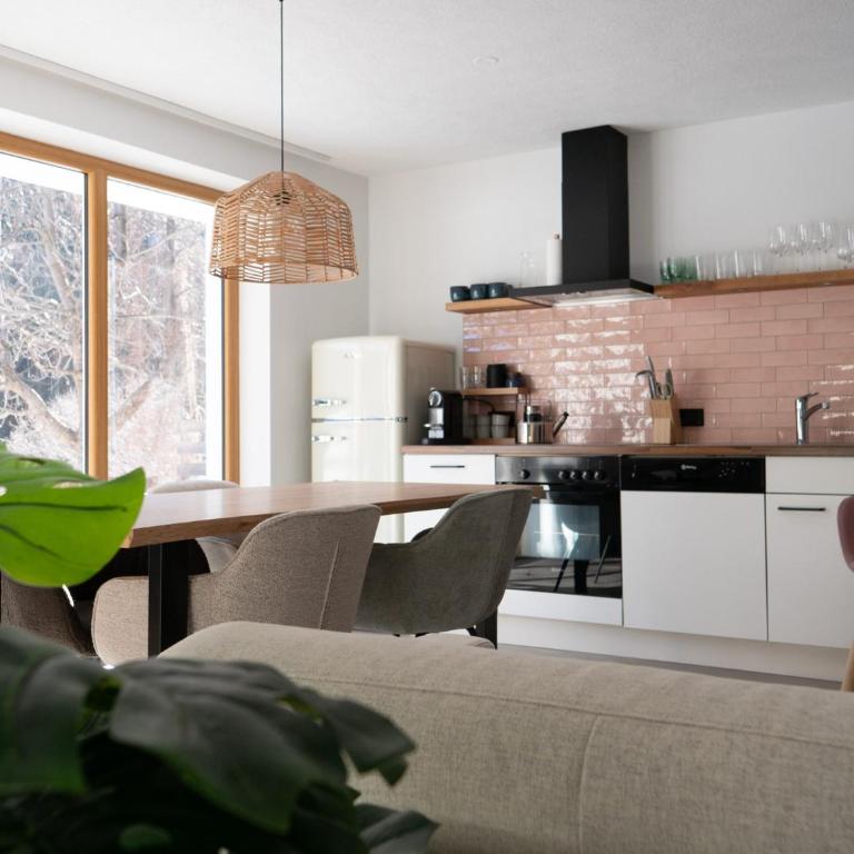 Haus Heidi & Apartments - Apartamento Deluxe - 13