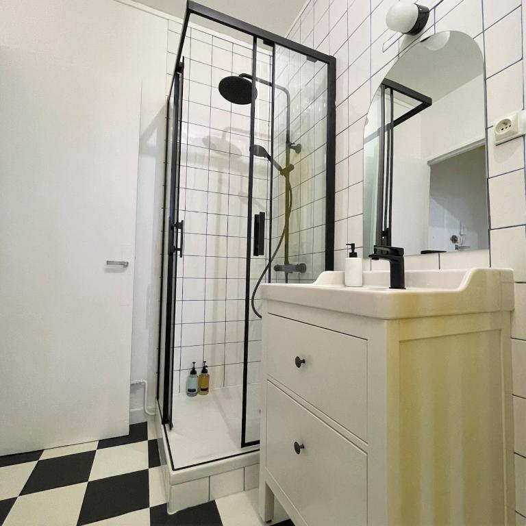 Le Mondrian - Vue sur Erdre - Proche Gare-Tram - Appartement 1 Chambre - 4
