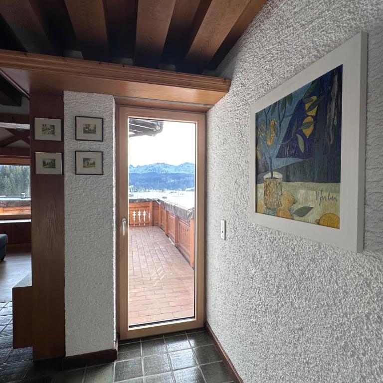 Chalet Cristall - Apartment mit 3 Schlafzimmern und Bergblick - 11