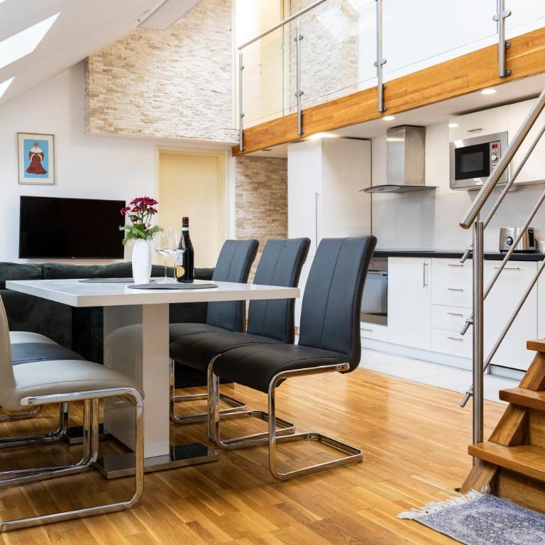Parkside Garni - Apartman sa 3 Spavaće Sobe - 3