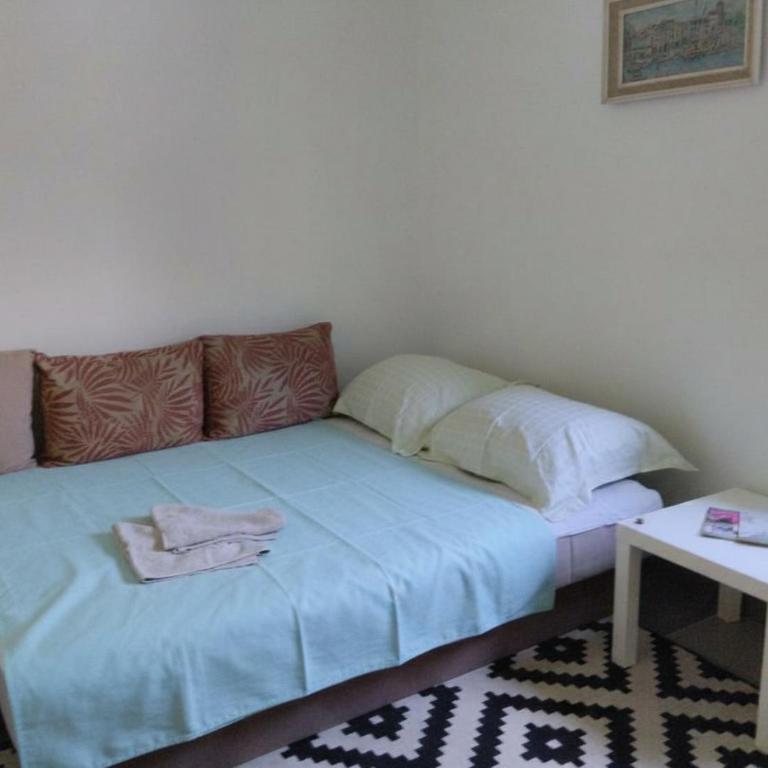 Spring Hill - One-Bedroom Villa - 1