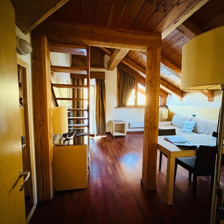 Residence Cianfuran - Appartamento con 2 Camere da Letto e Vista Giardino - 2