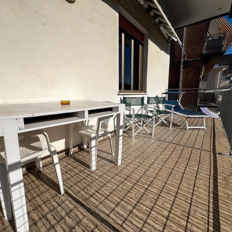 40 Quadrilocale zona mare - Appartamento con 3 Camere da Letto - 2