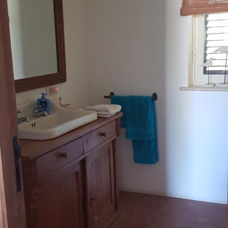 WELCOME In - Three-Bedroom Villa - 17