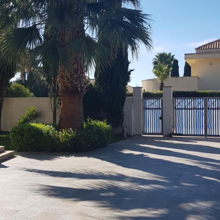 WELCOME In - Three-Bedroom Villa - 24