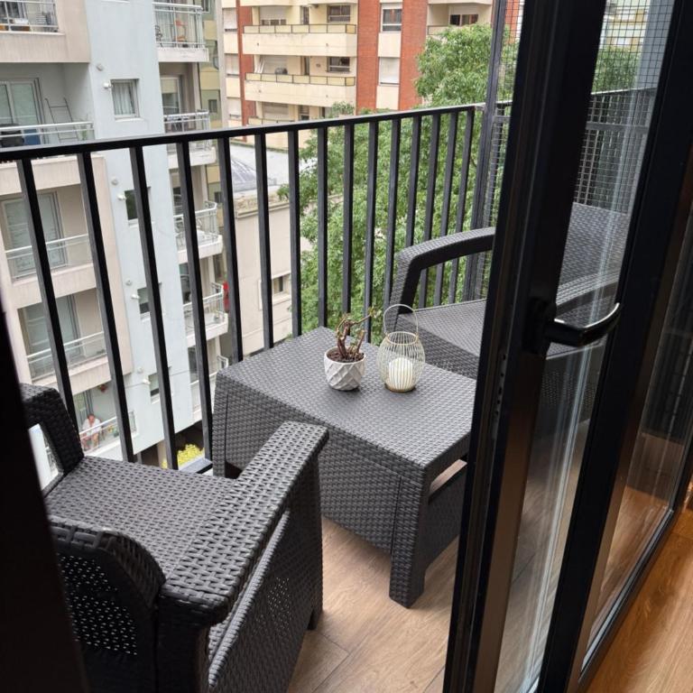 Moderno - Balcón y vista abierta - Cerca del mar - Apartamento de 1 dormitorio - 12