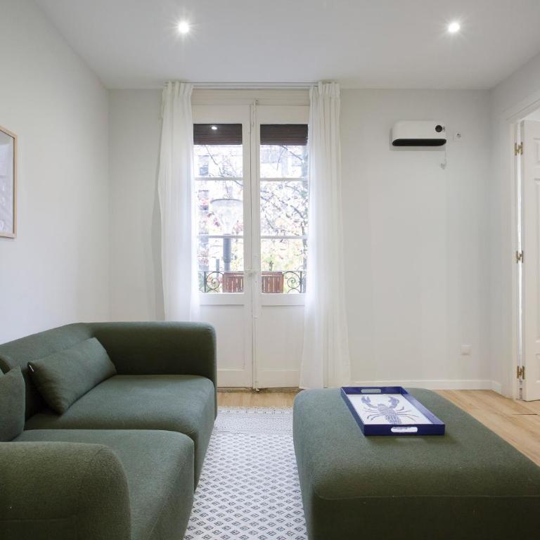 Lufia Flats 3 - Four-Room Apartment - 1