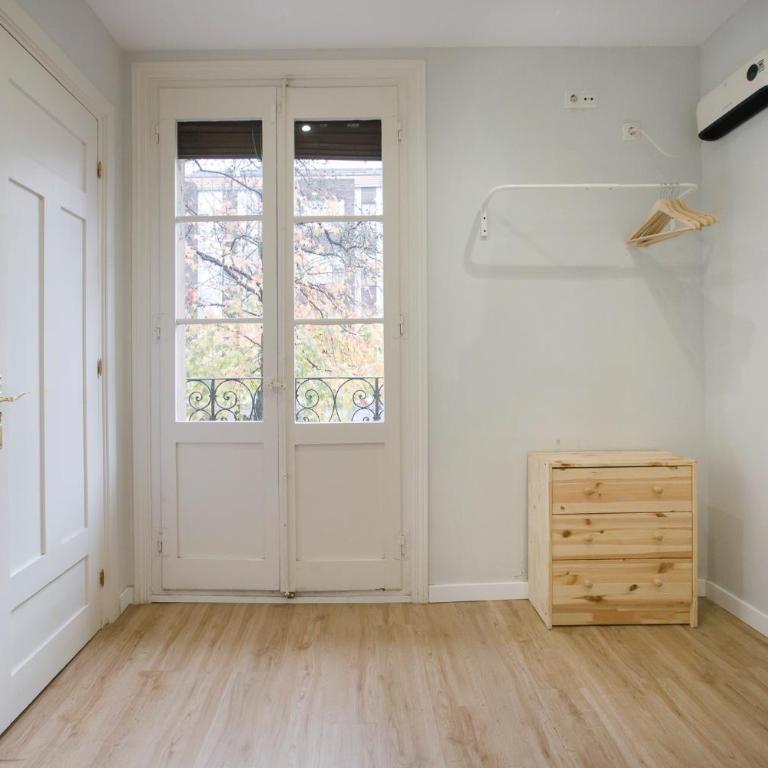 Lufia Flats 3 - Four-Room Apartment - 17