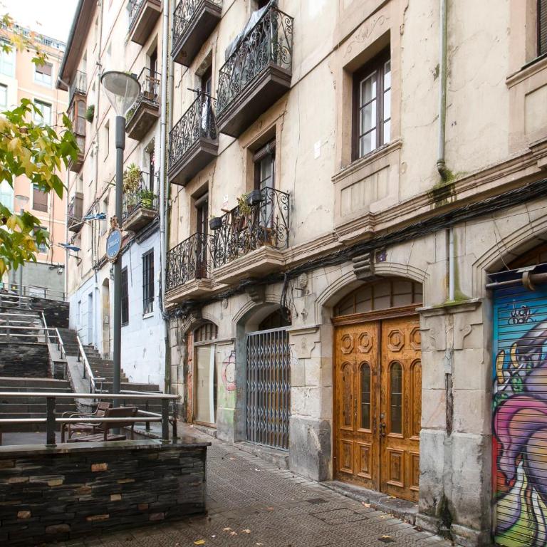 Lufia Flats 3 - Four-Room Apartment - 45