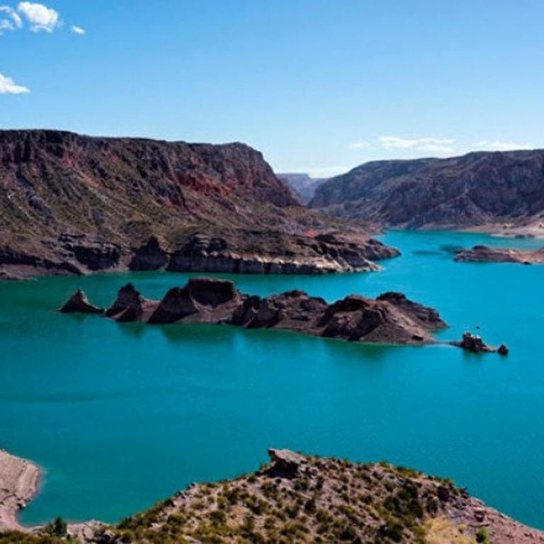 Muy amplio y cómodo - Excelente ubicación - Apartamento de 3 dormitorios - 40