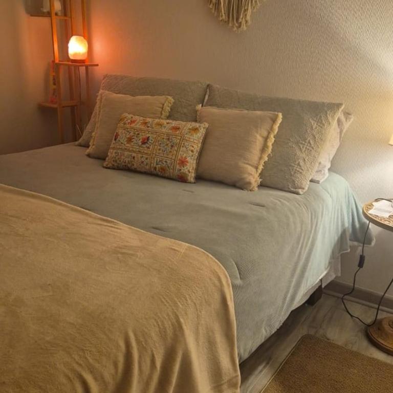 Departamento amoblado Denavisur Talcahuano - Three-Bedroom Apartment - 2