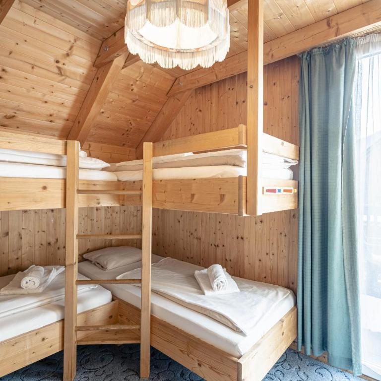 FerienPark Kreischberg Ferienhäuser by ALPS RESORTS - Three-Bedroom Holiday Home 5 - 8
