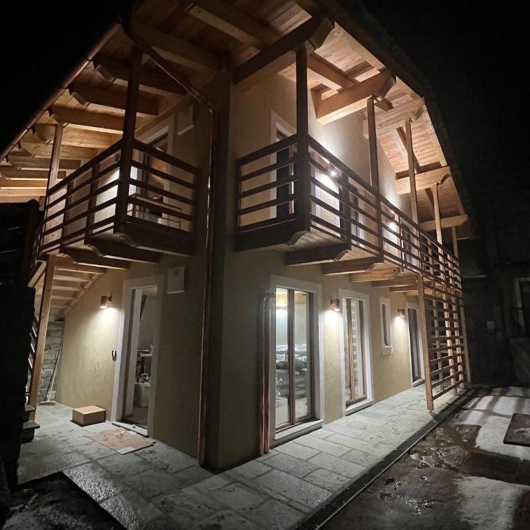 Maison Ginclo' - Appartamento con 2 Camere da Letto e Balcone - 7