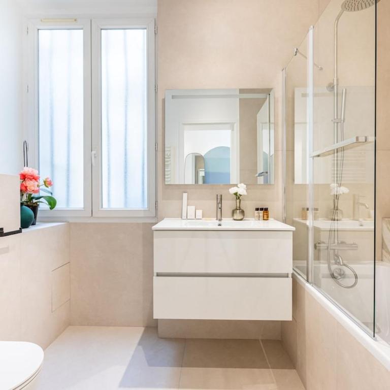 A4#Premium#Arc de Triomphe#ChampsElysées#3Bedrooms#AC - Three-Bedroom Apartment - 10