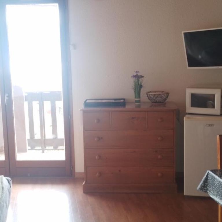 Studio cabine 4 personnes Résidence Le Péric A Terrasse avec vue - One-Bedroom Apartment - 10